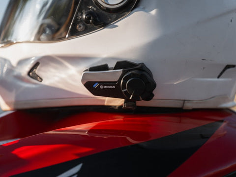 How do motorcycle intercoms work? A complete guide