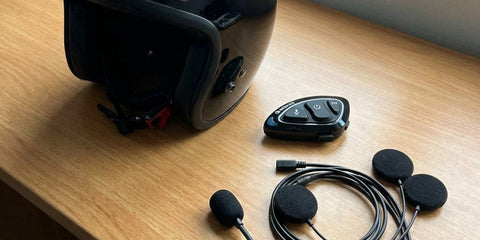 How to install bluetooth headset in helmet: 7 steps to follow