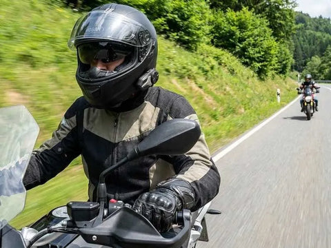 A full guide of intercom for motorcycle riders in 2026