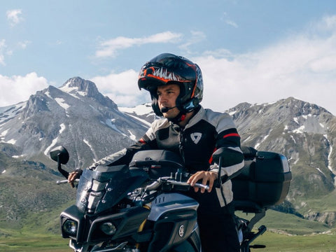 How to choose and use motorcycle intercom for open face helmet?