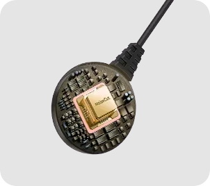 Moman H2S integrates a noise reduction chip in the mic.