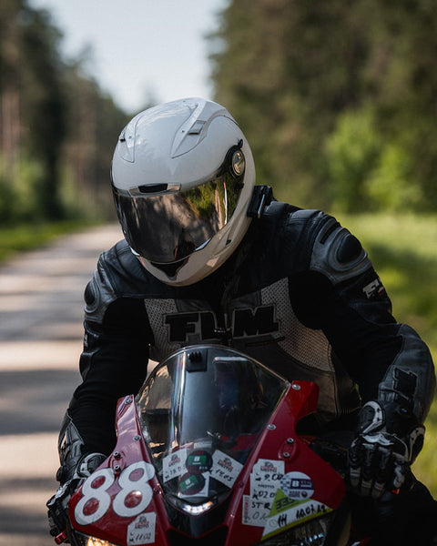 Moman offers helmet intercom headsets for motorcycle riding.