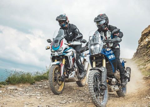 Moman CP-X is used for communication in trail riding.