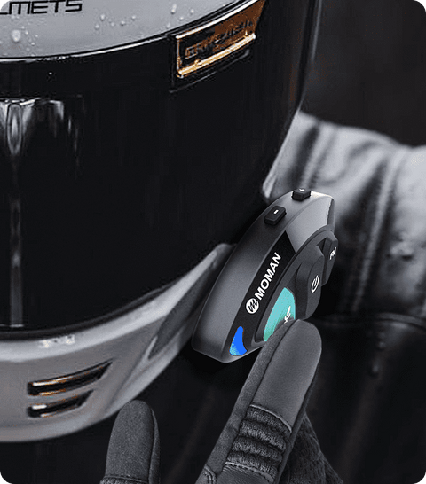 Moman RS-S has glove-friendly buttons and an indicator light.